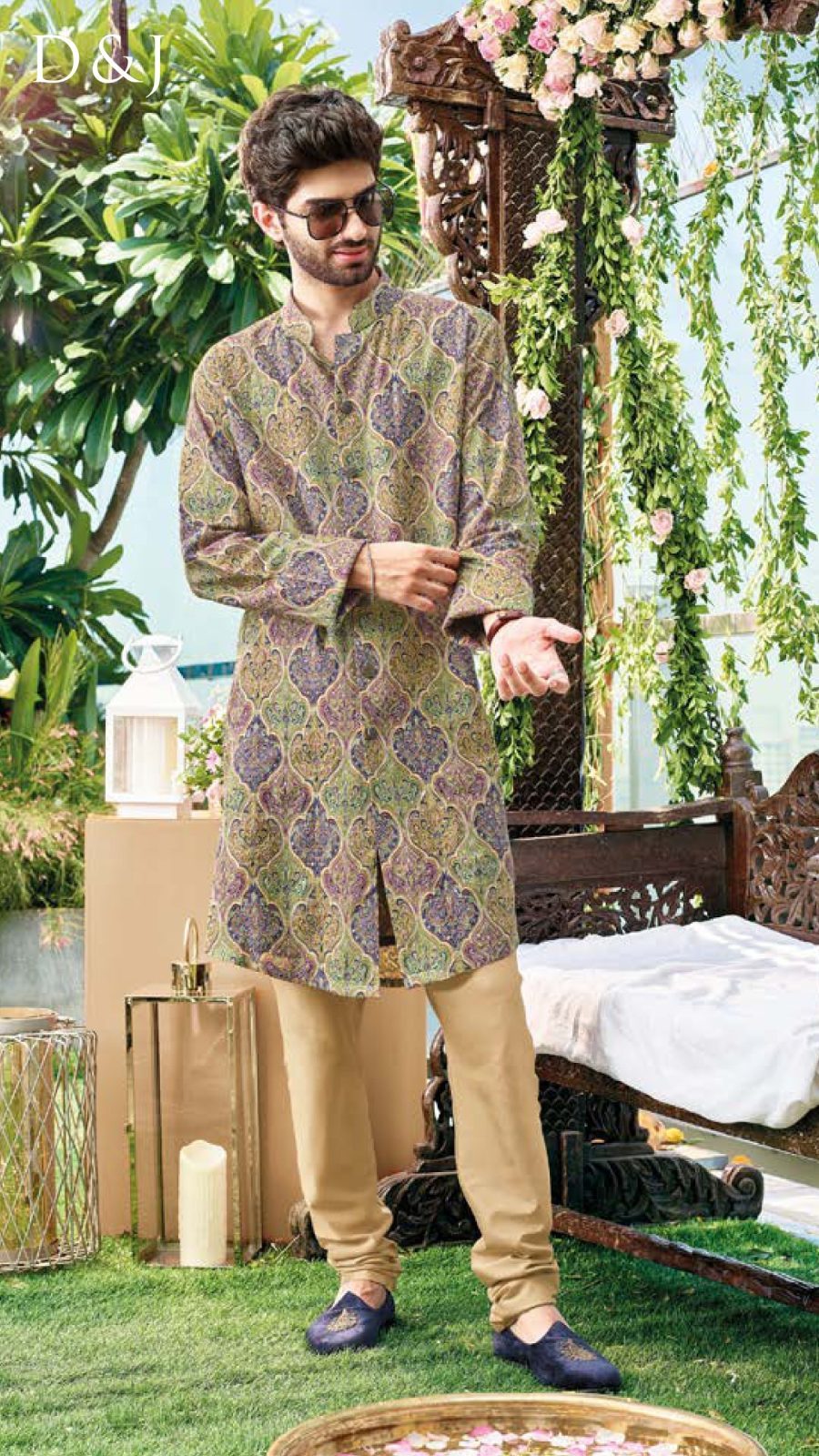 Royal Mosaic Brocade Kurta Set in Gold & Indigo
