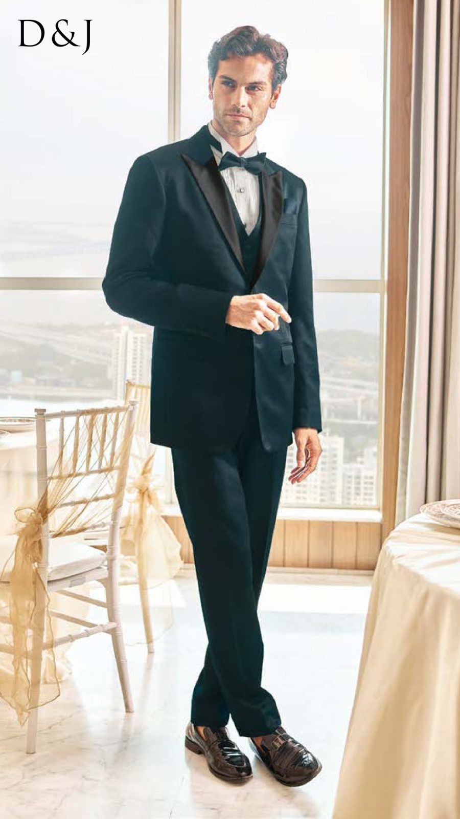 Midnight Regal Reception Tuxedo